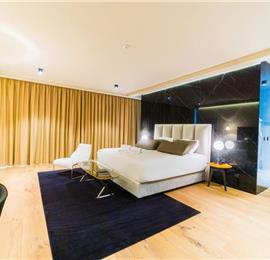 Luxury 7 Bedroom Dubrovnik Beachfront Villa with Infinity Pool, Sleeps 14